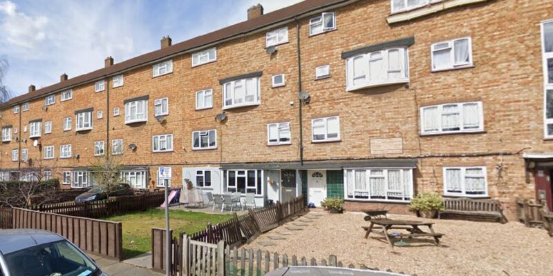 Stunning Three Bedroom Maisonette to Let on Charlton Crescent, Barking