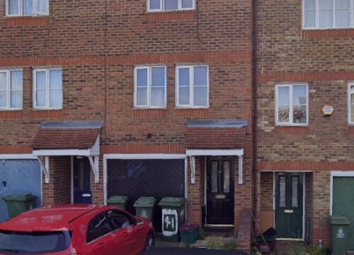 Lovely 3 bed Terraced House for Sale in Thamesmead, London SE28